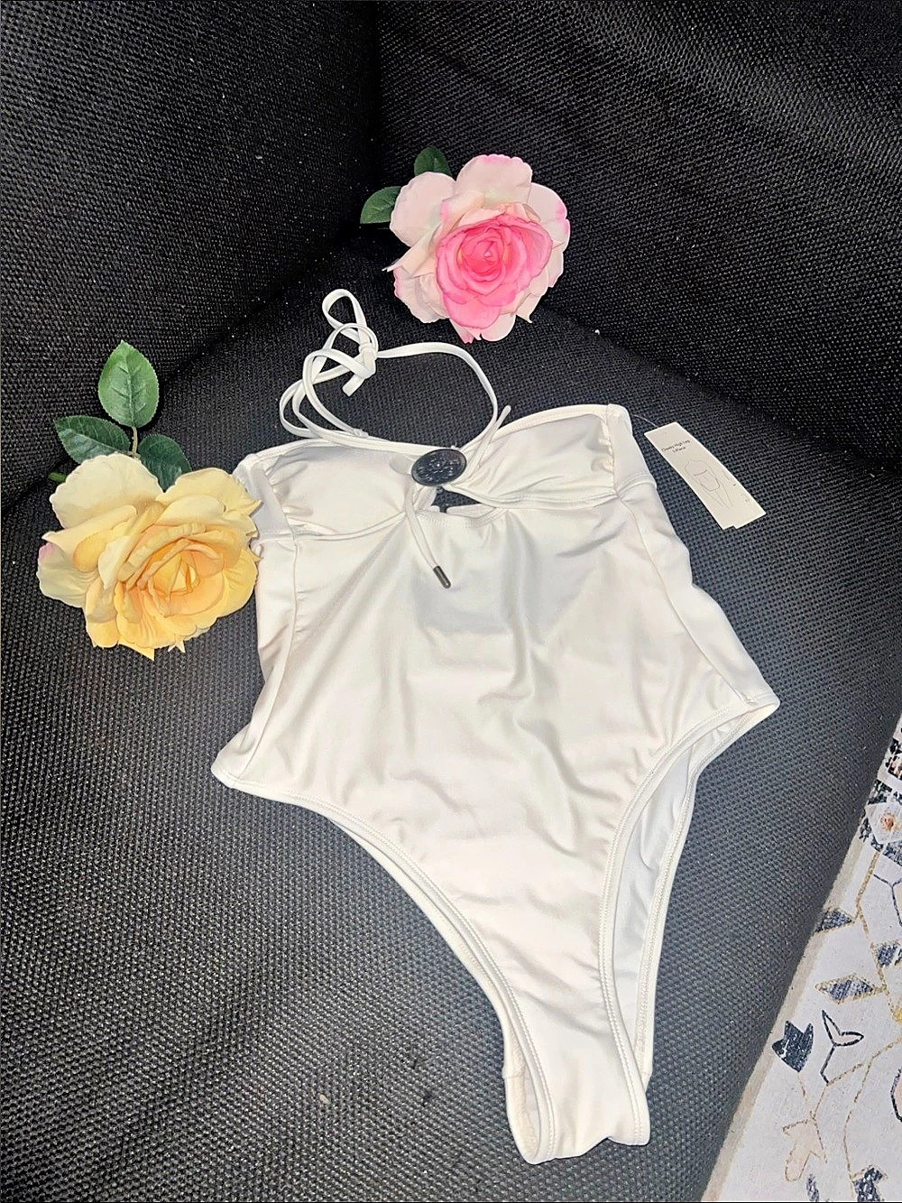 Women One-Piece Swimsuit Size Small White NWT